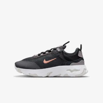 NIKE Superge RT Live