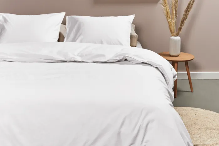 Posteljna garnitura COTTON UNI - Bela