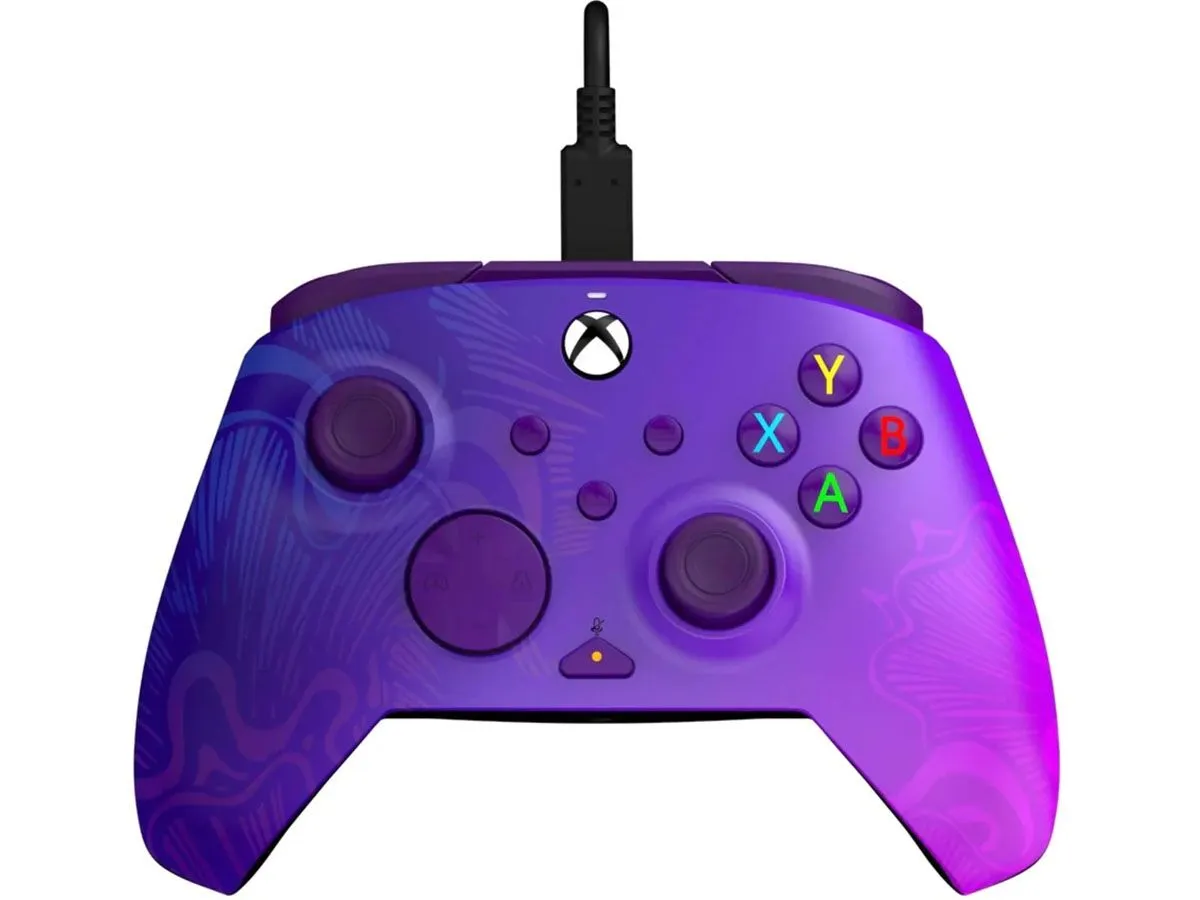 IGRALNI PLOŠČEK PDP XBOX REMATCH PURPLE FADE