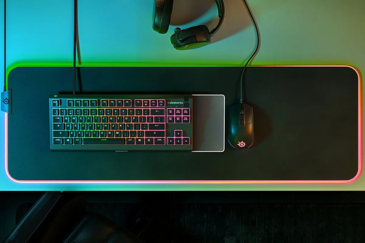 TIPKOVNICA STEELSERIES APEX 3TKL US