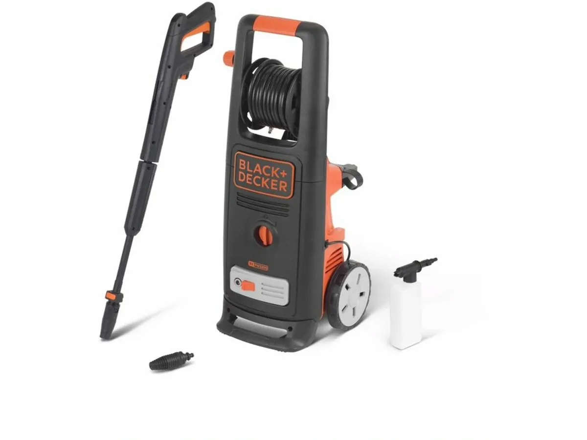 VISOKOTLAČNI ČISTILNIK BLACK & DECKER BXPW2200E