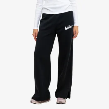 Nike Sportswear Phoenix