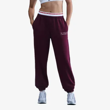 Nike Sportswear Phoenix
